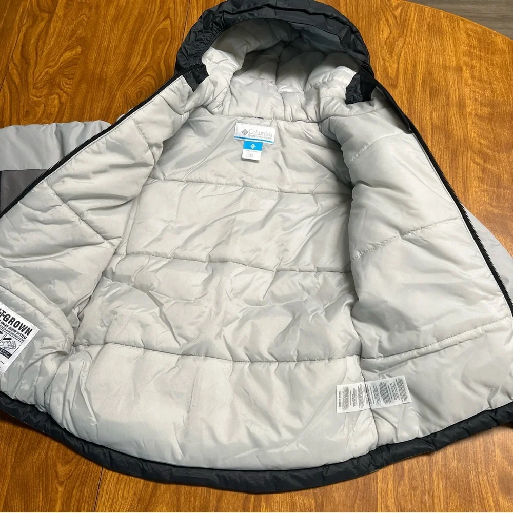NWT Columbia Doug Firocious Gray Black Puffer Jacket size XS 6/7 Winter